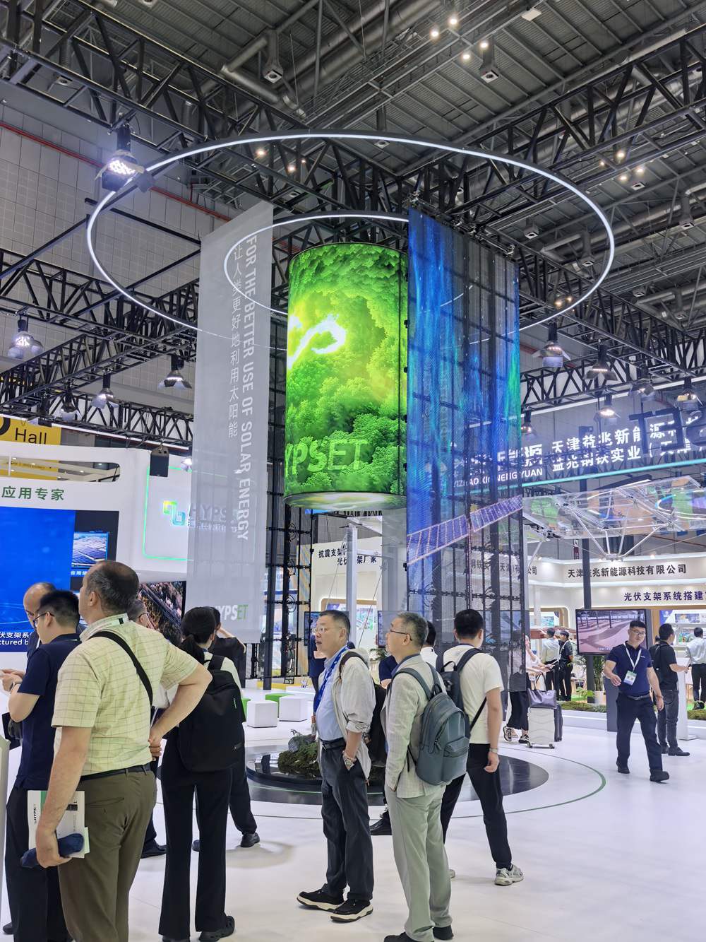 国际展厅LED显示屏